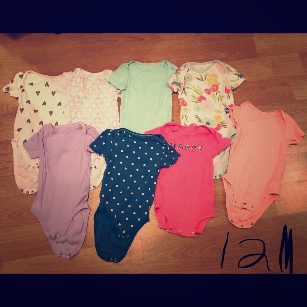 Short sleeve 12m onesies